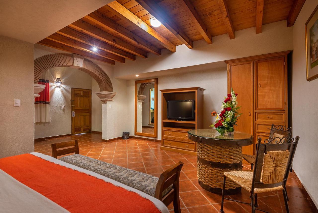 Hotel La Parroquia Pátzcuaro Exterior foto