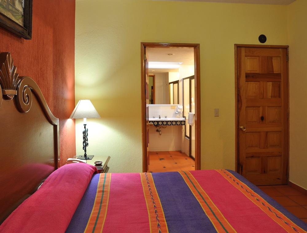 Hotel La Parroquia Pátzcuaro Exterior foto
